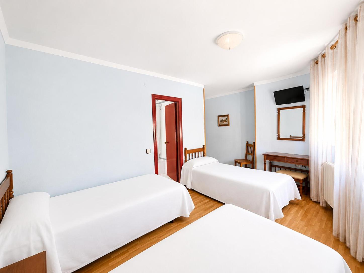 Triple Room