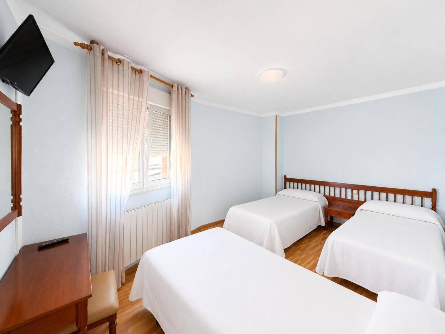 Triple Room