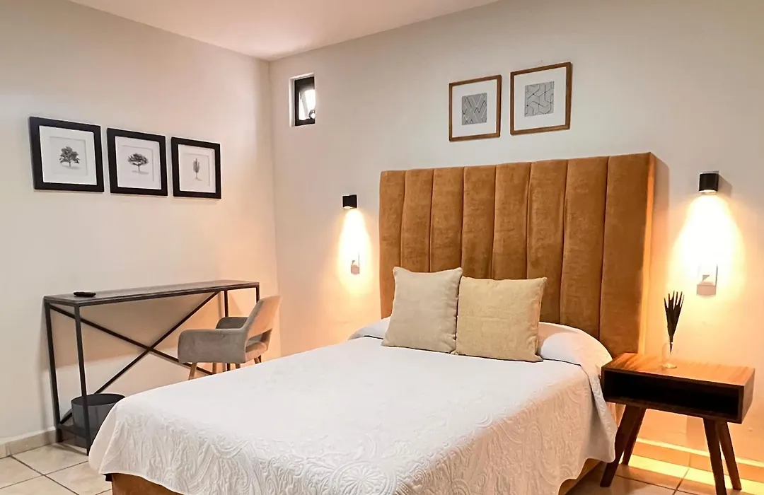 Suites Ciento 37-1