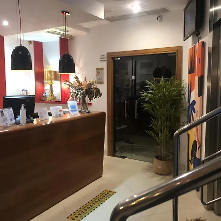 Hostal Albany-3
