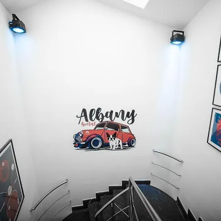 Hostal Albany-2