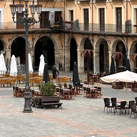 Plaza Mayor Leon - Bohemia-3