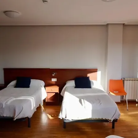 Hostal Cerecedo By Gaiarooms-2